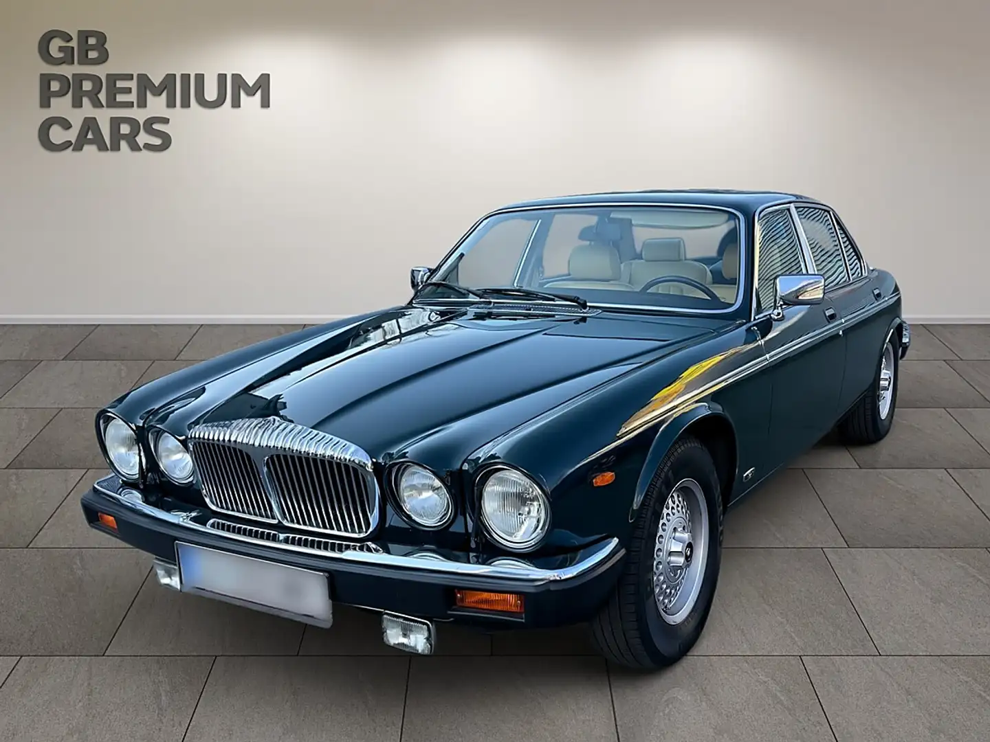 Jaguar XJ 12 Daimler Double Six Grün - 1