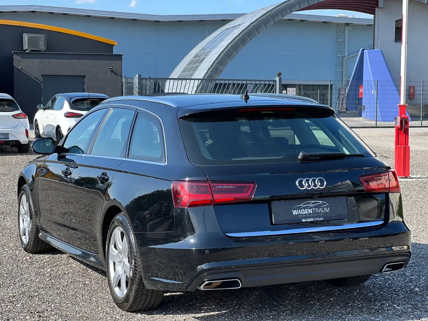 Audi A6 Avant 2.0 TDI ultra - Navi - Rückfahrkamera - Xen Schwarz - 2