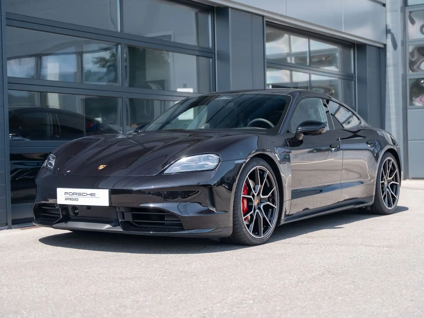 Porsche Taycan 4S Black Edition Schwarz - 1