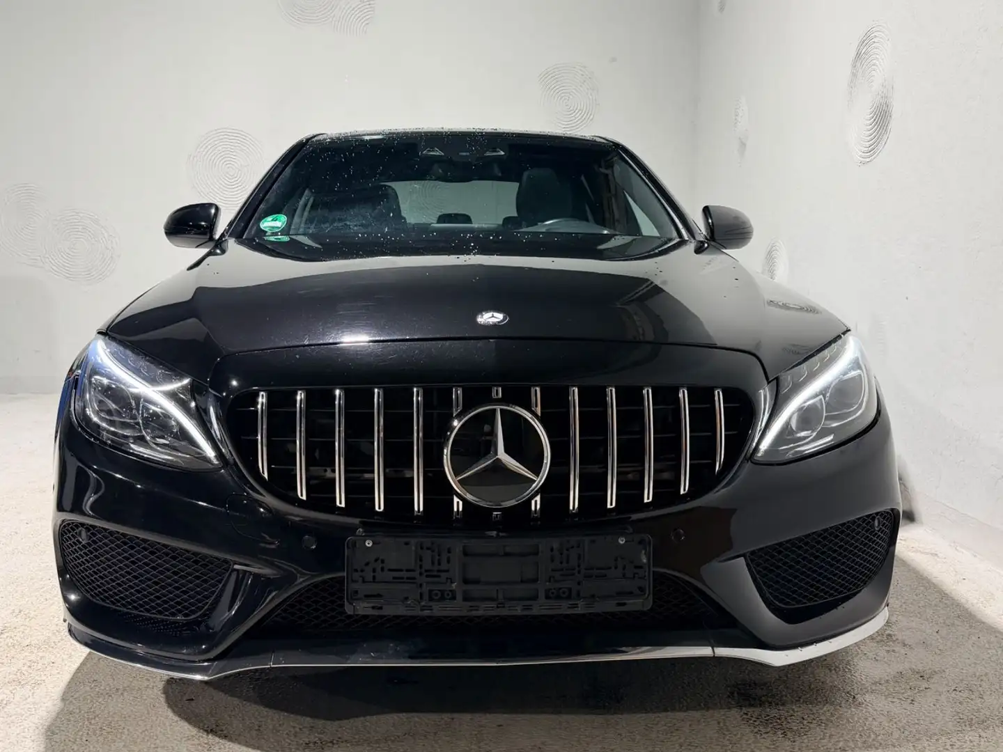 Mercedes-Benz C 250 Lim. *HeadUp*Pano*Burmester*Luftfederung* Schwarz - 2