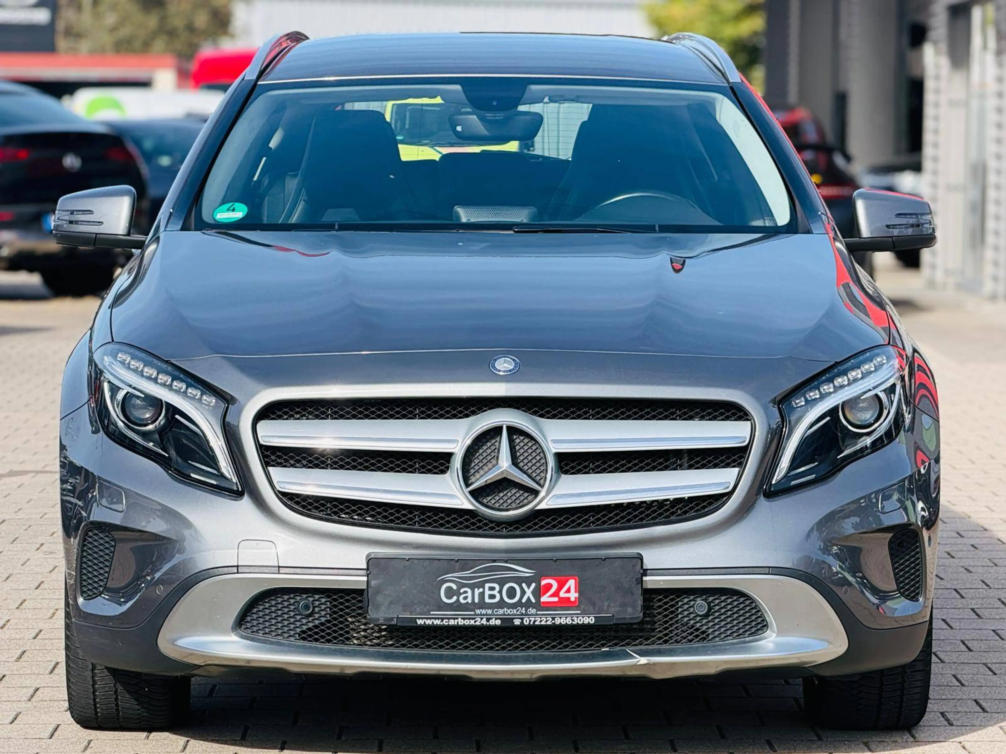 Mercedes-Benz GLA 220 4Matic Urban Garantie Finanzierung möglich — photo 2