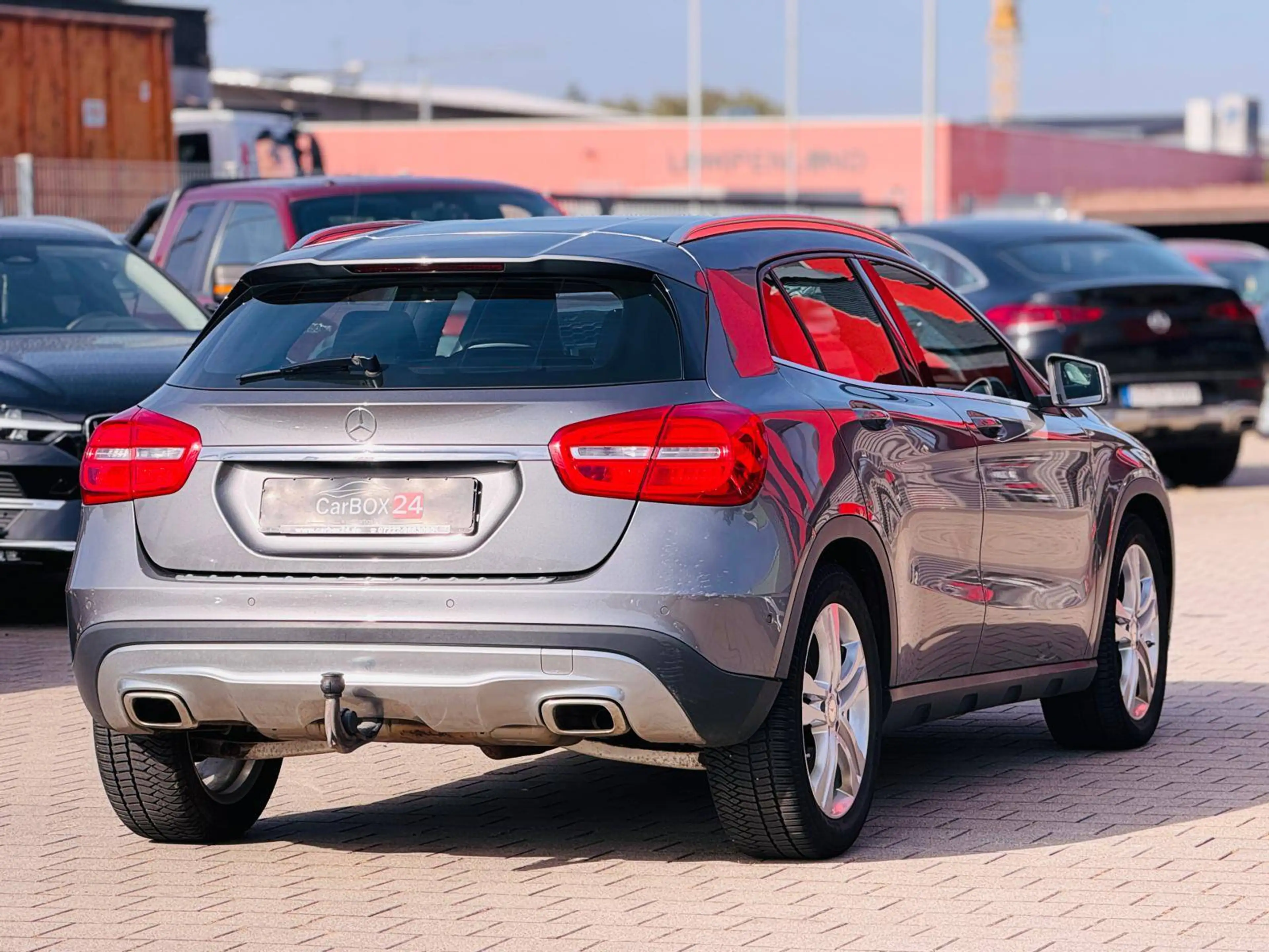 Mercedes-Benz GLA 220 4Matic Urban Garantie Finanzierung möglich — photo 16
