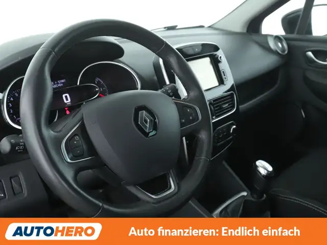 Renault Clio view 11
