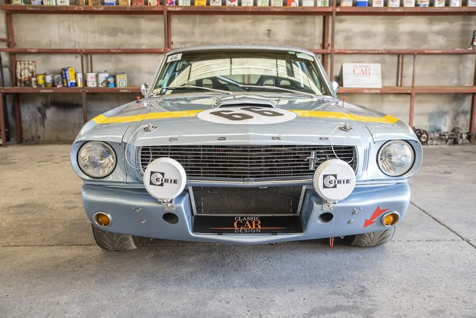 Ford Mustang V8 Racing Blau - 2