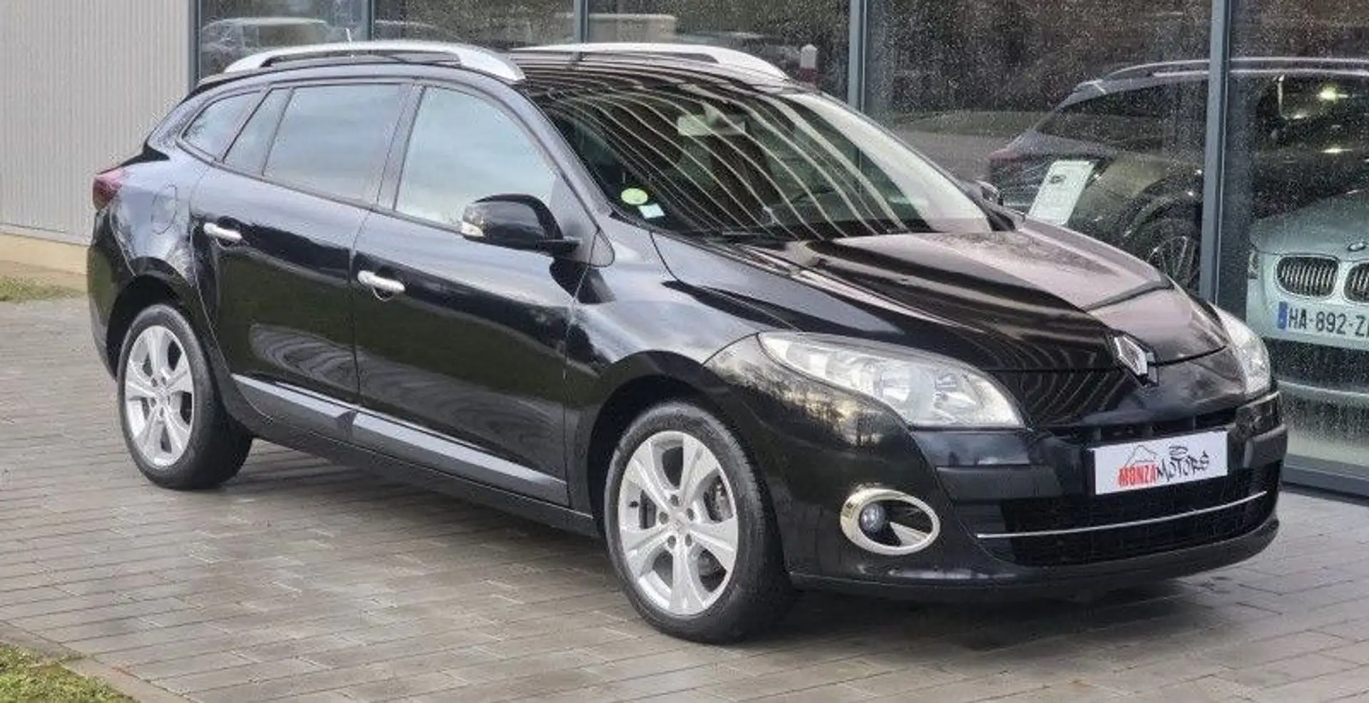 Renault Megane III ESTATE 1.9 DCI 130CH FAP DYNAMIQUE Noir - 2