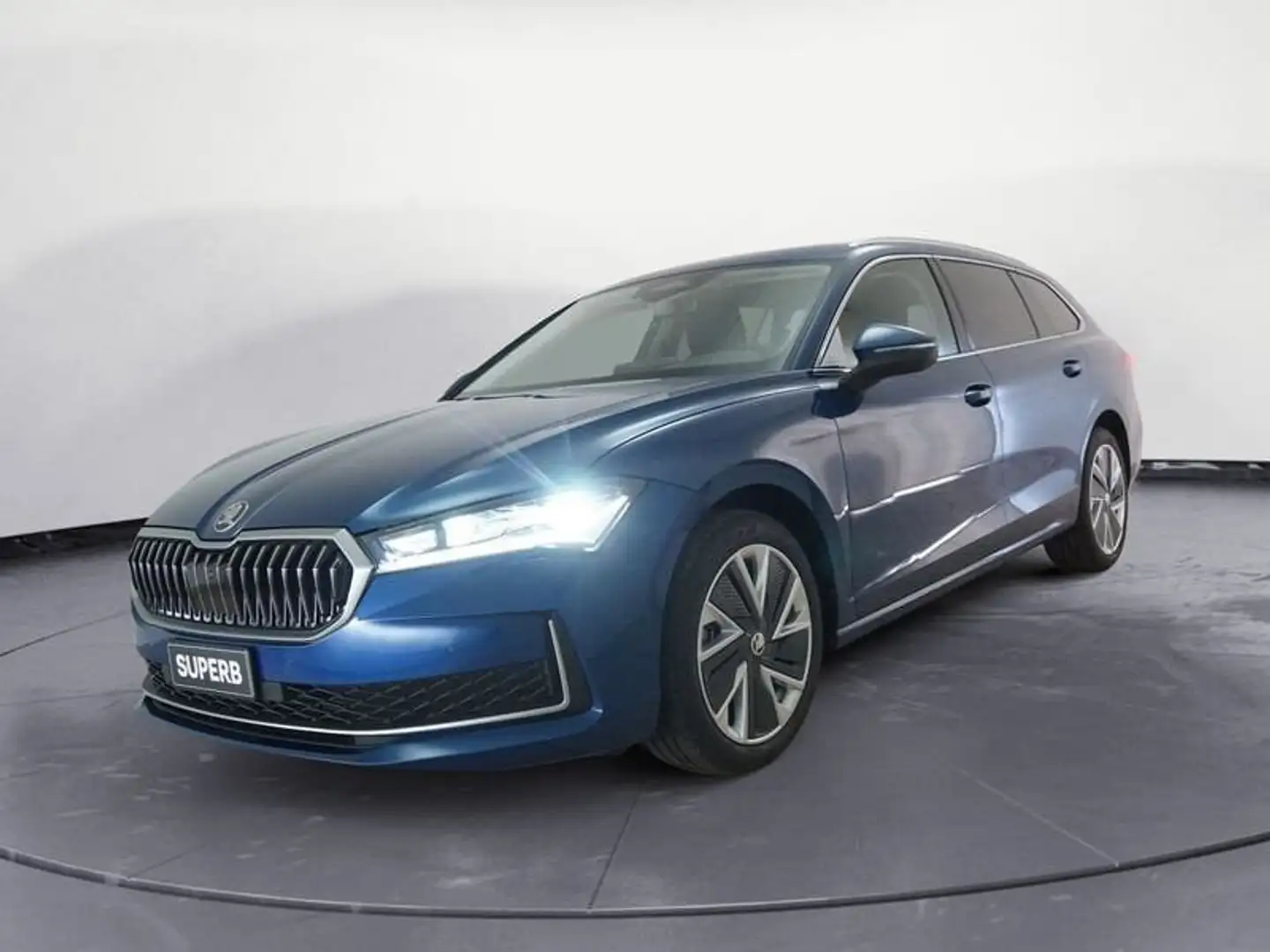 Skoda Superb 2.0 TDI DSG Wagon Style+ LIGHT& VIEW PACK CERCHI Blu/Azzurro - 2