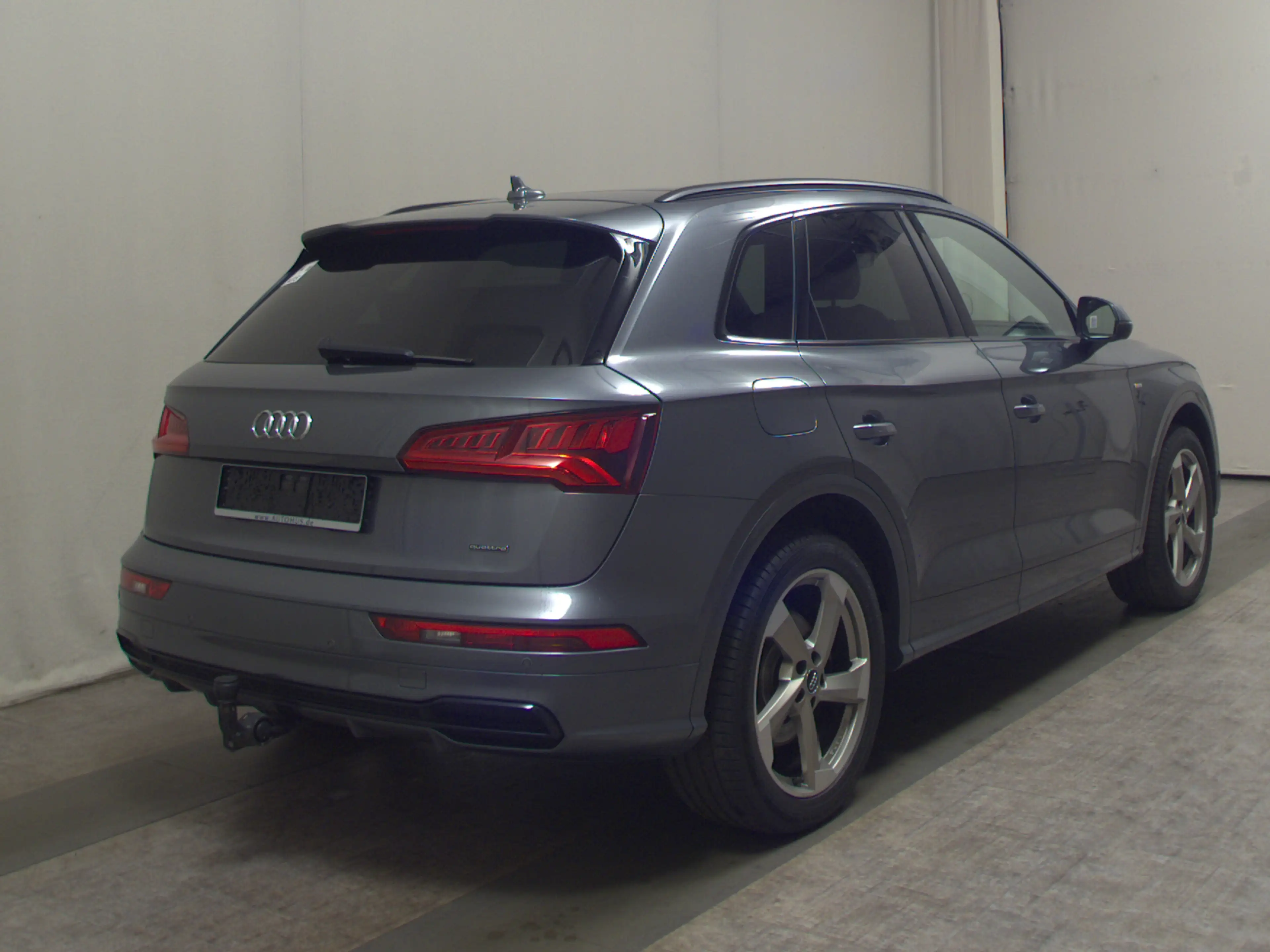 Audi Q5 50 TDI Qu. S-Line Leder Navi LED vc Pano — photo 4