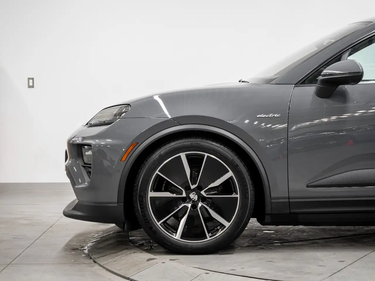 Porsche Macan снимка Porsche Macan