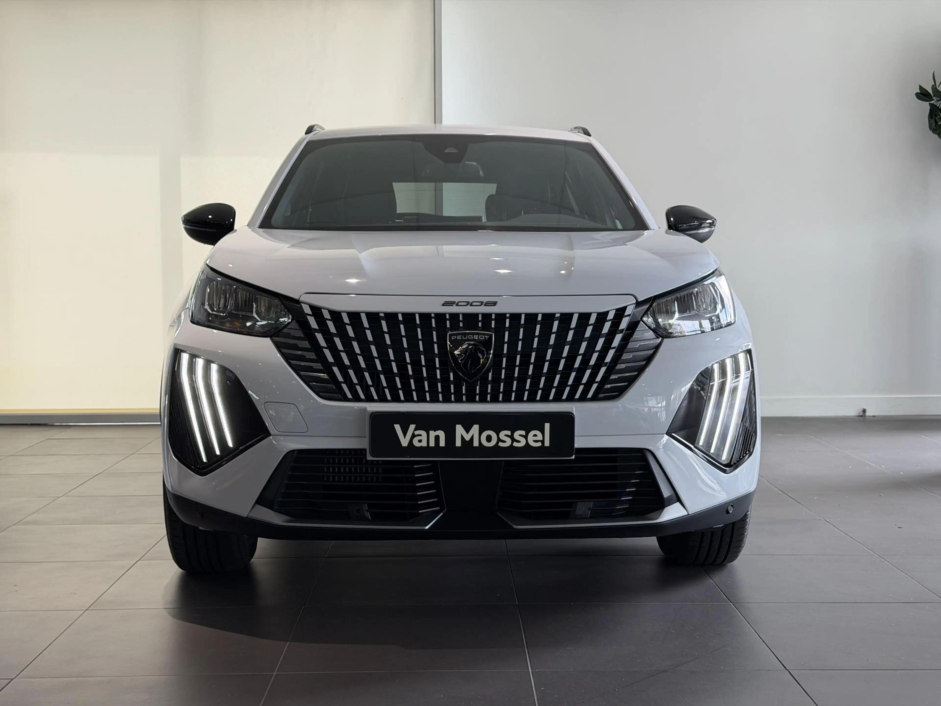 Peugeot 2008 1.2 Hybrid 145 Allure 8 jaar garantie — photo 3