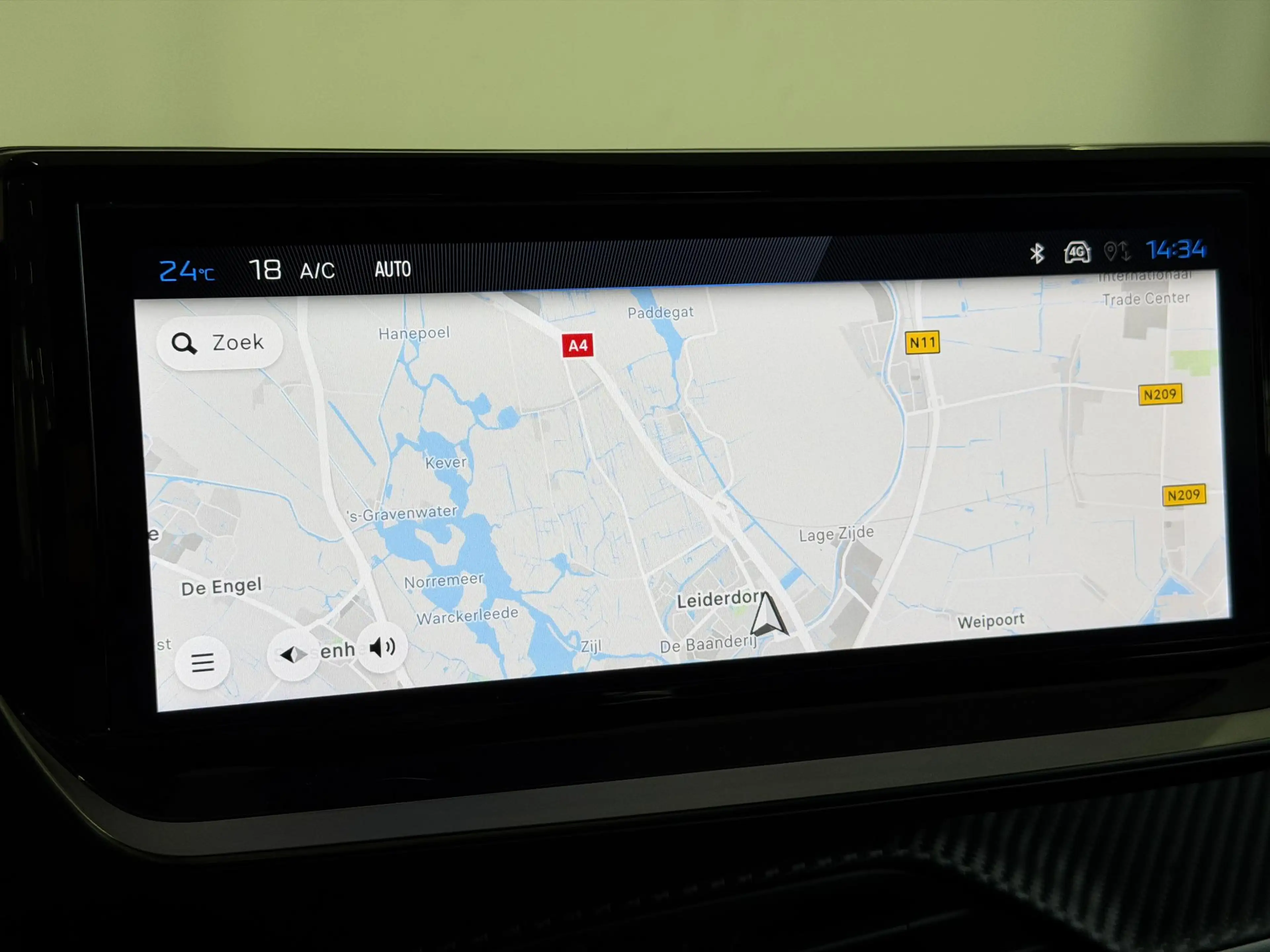 Peugeot 2008 1.2 Hybrid 145 Allure 8 jaar garantie — photo 14