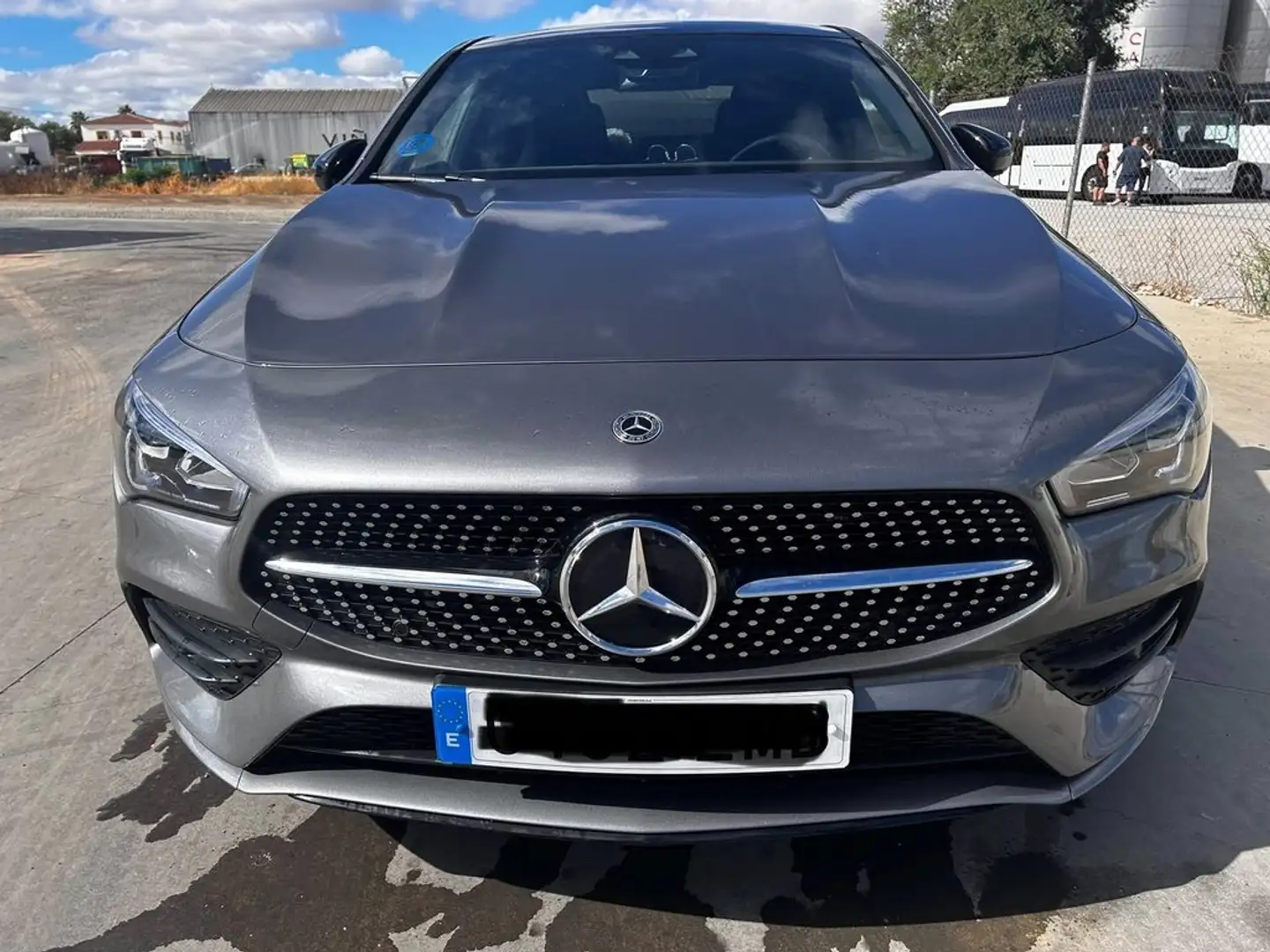 Mercedes-Benz CLA 250 e Gris - 2