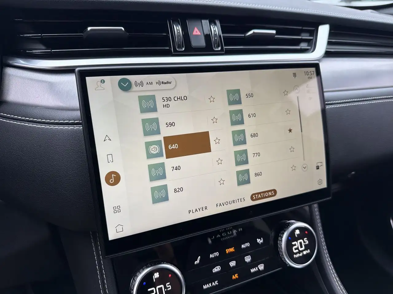 Jaguar F-Pace снимка Jaguar F-Pace