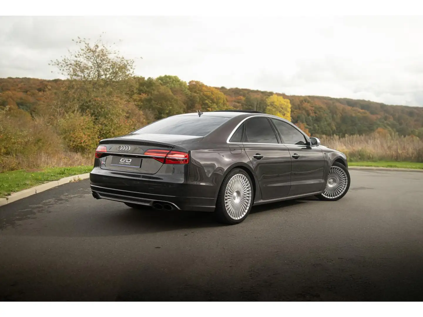 Audi A8 V8 4.0 TFSI 520 Tiptronic 8 Quattro Sport - 2