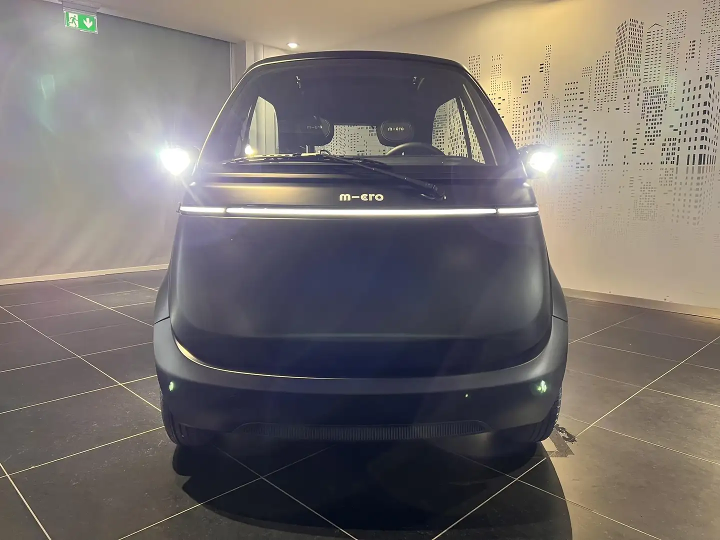 Micro Microlino COMPETIZIONE 10.5 kWh 100% ELEKTRISCH UNIEK EYECAT Negru - 2