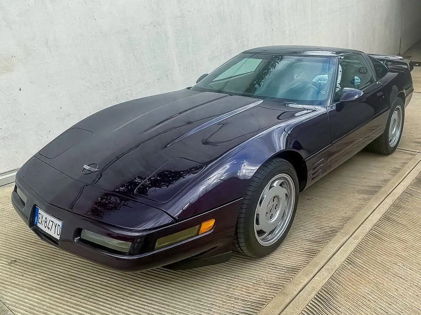 Chevrolet Corvette C4 Violet - 2