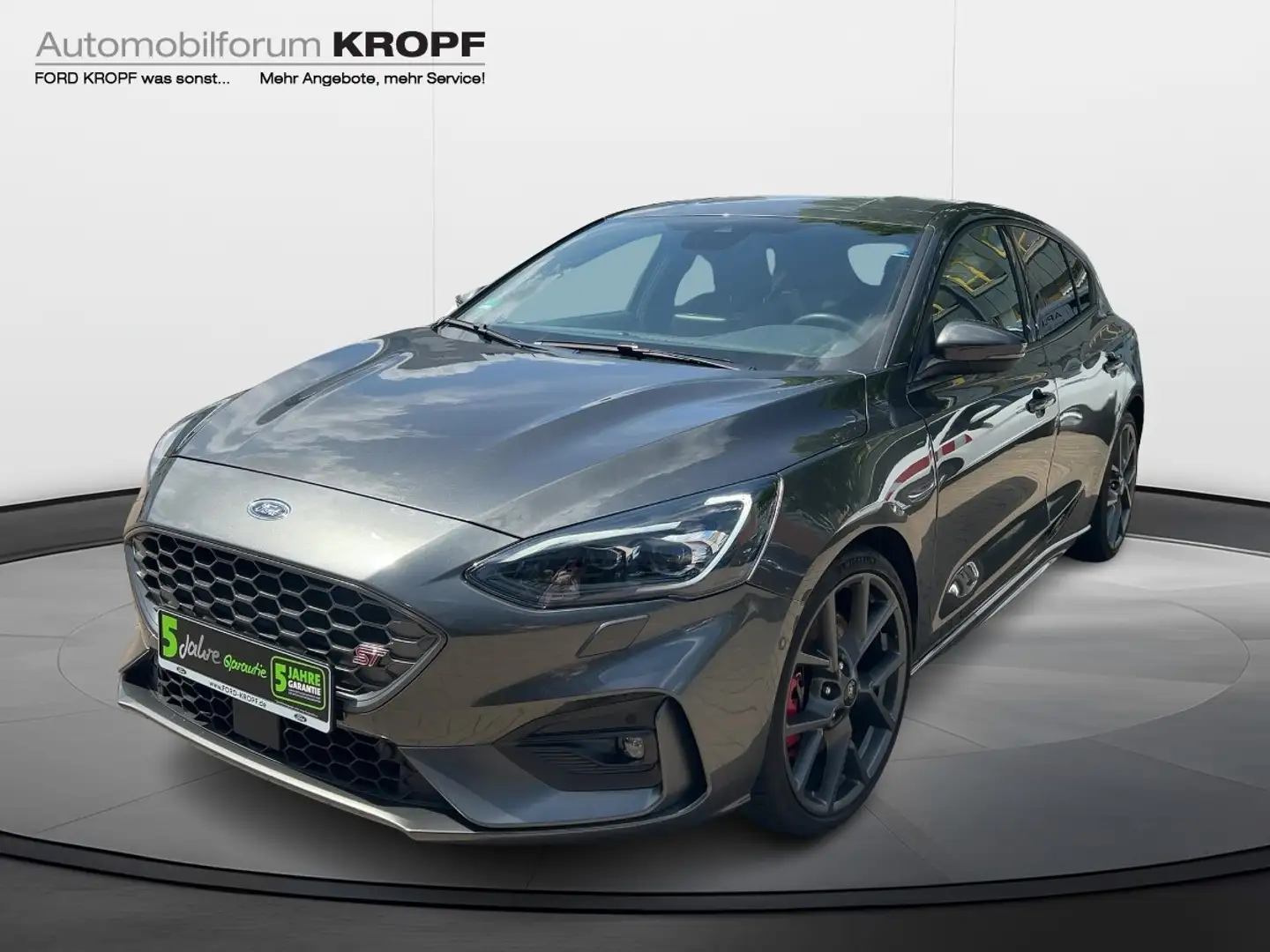 Ford Focus 2.3 EcoBoost Led, DAB, Navi Grau - 2