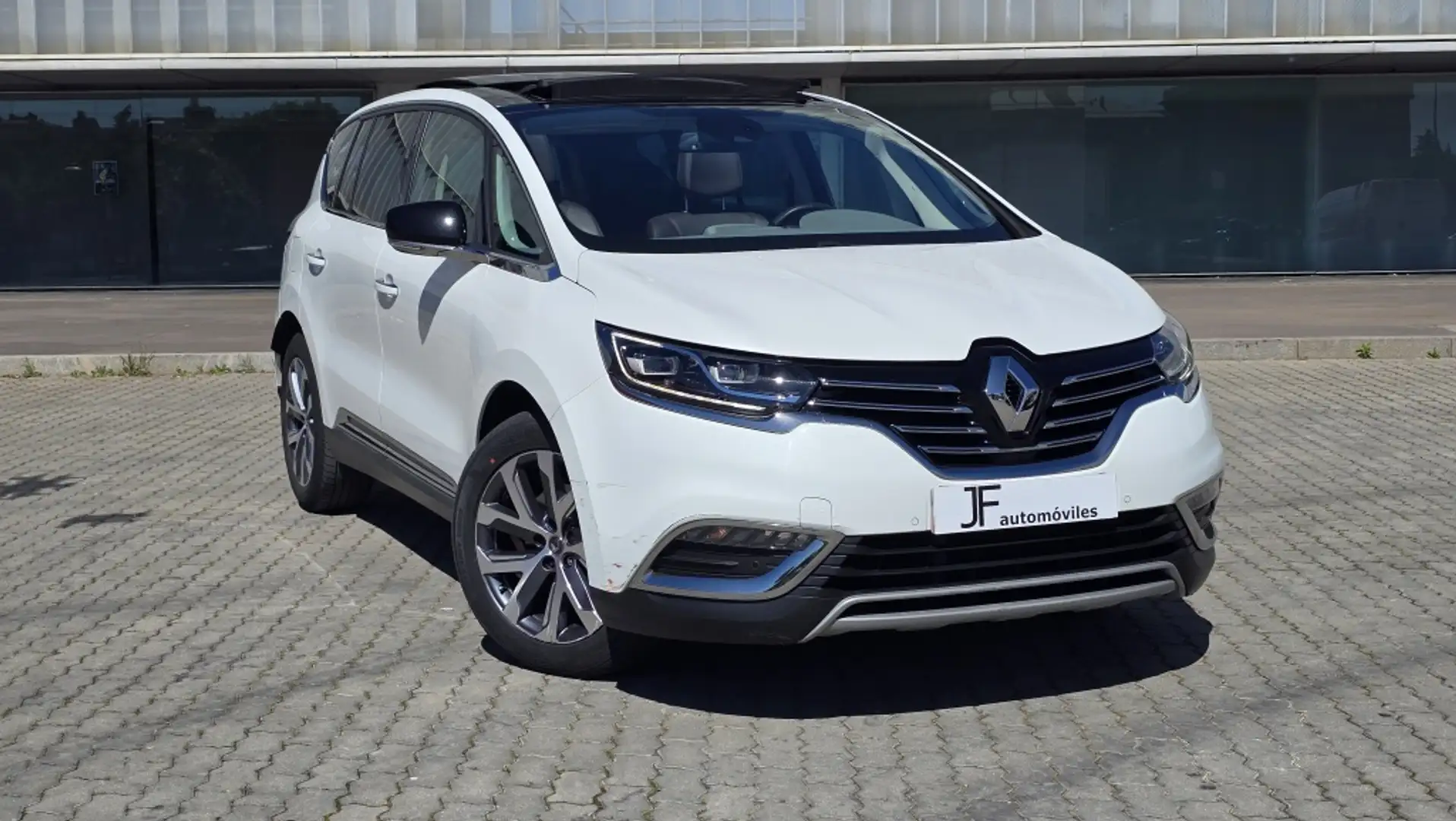 Renault Espace 1.6dCi TT Energy Zen EDC 118kW Bílá - 1
