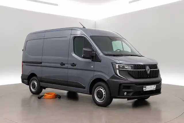 Renault Master view 4