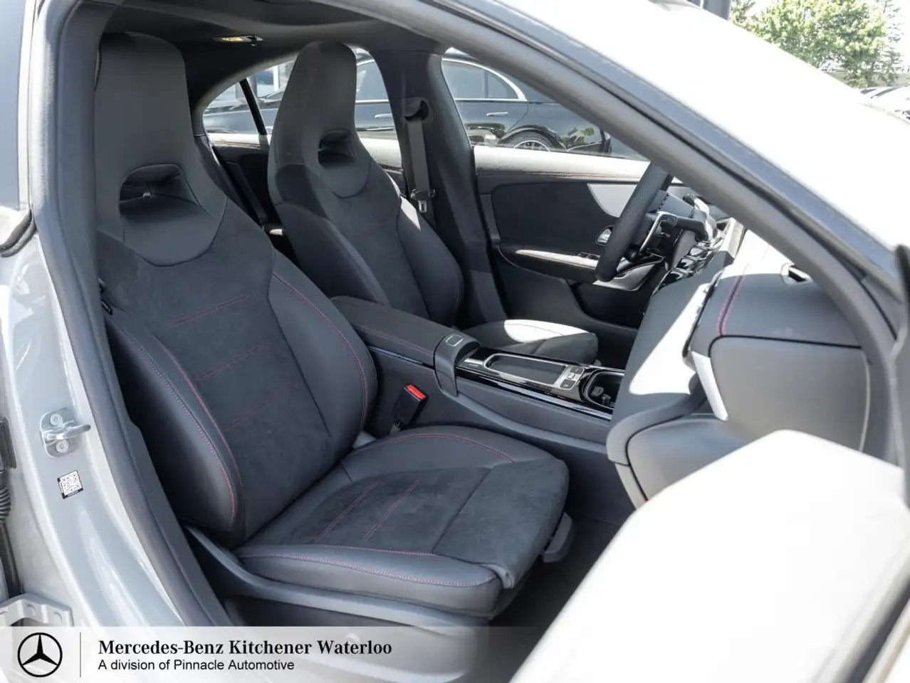Mercedes-Benz CLA photo Mercedes-Benz CLA
