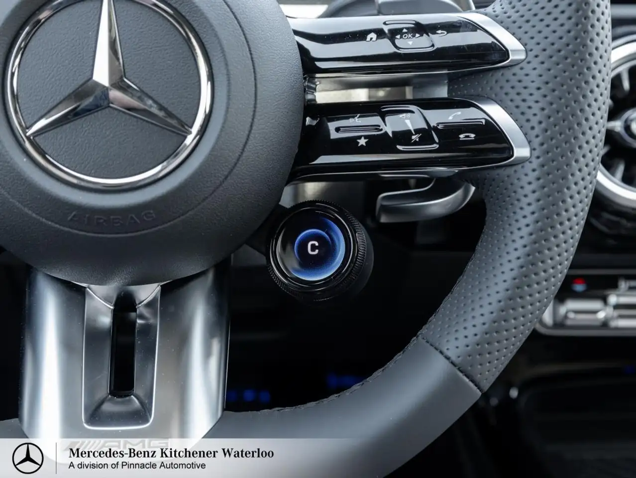 Mercedes-Benz CLA photo Mercedes-Benz CLA