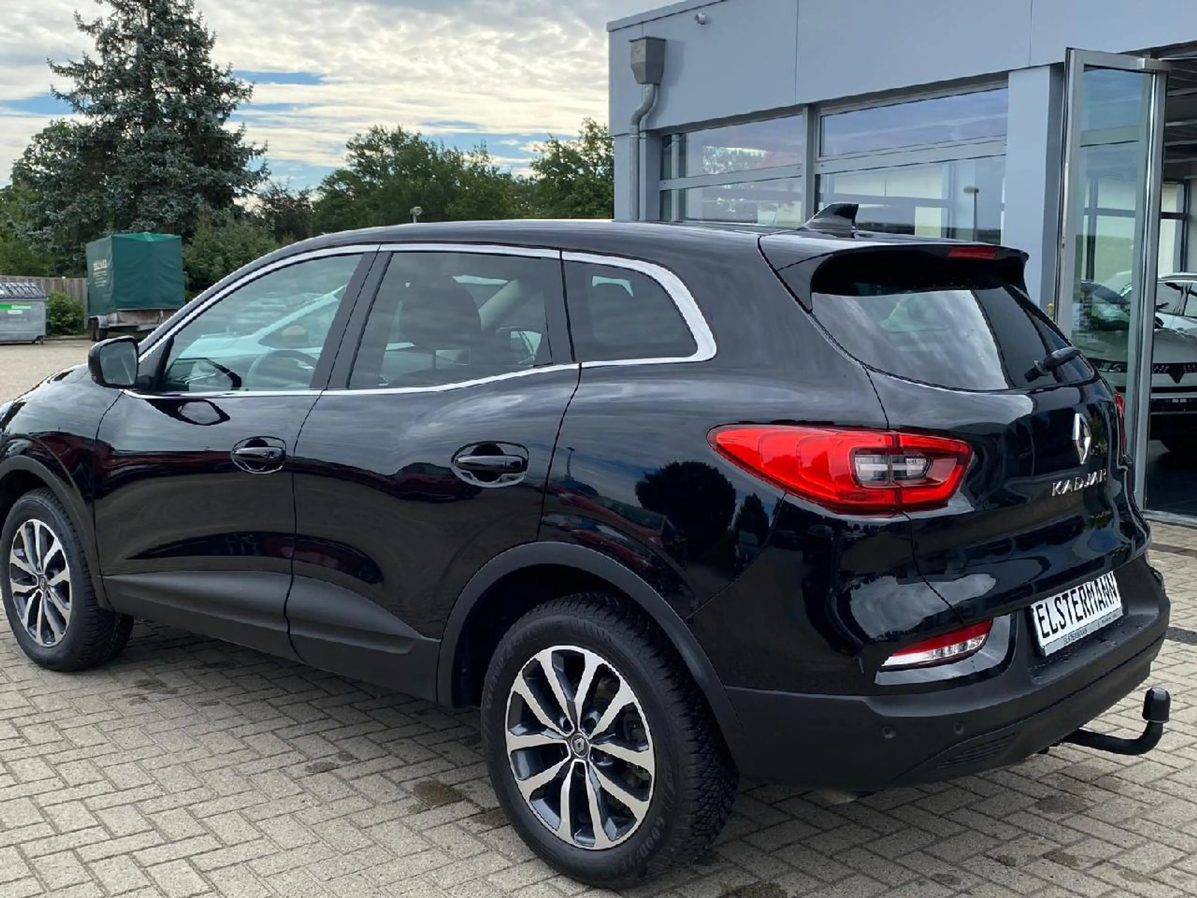 Renault Kadjar TCe 140 Zen AHK*SHZ*Navi*CarPlay*Android Auto*RFK — photo 7