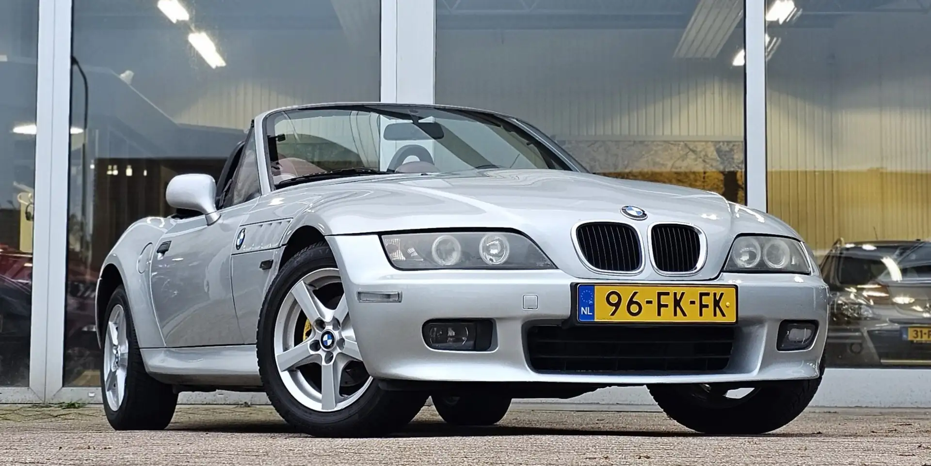 BMW Z3 Roadster 2.0 S Leer Airco Nieuw dak Sportuitlaat L Grijs - 2