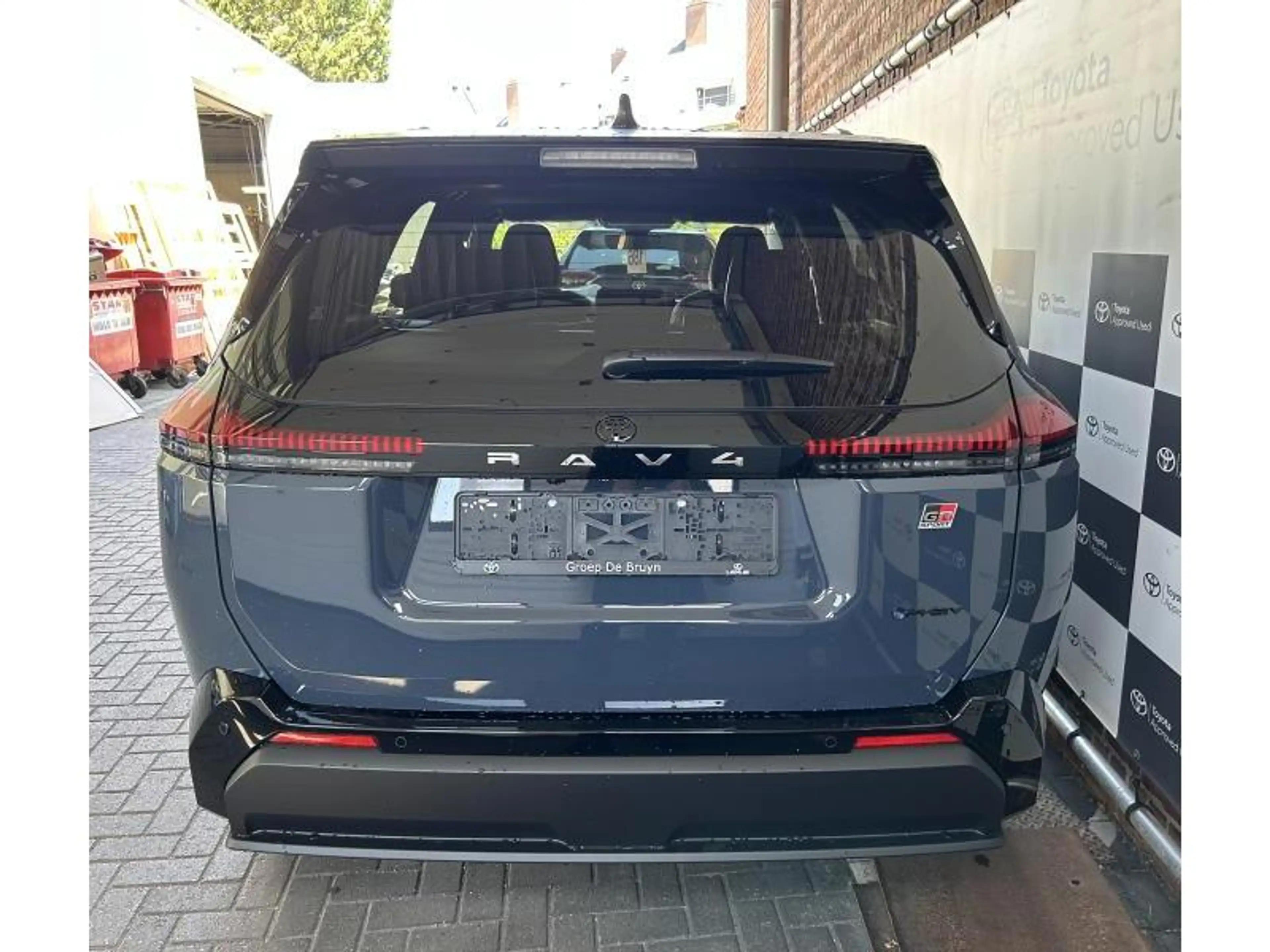 Toyota RAV 4 GR Sport — photo 4