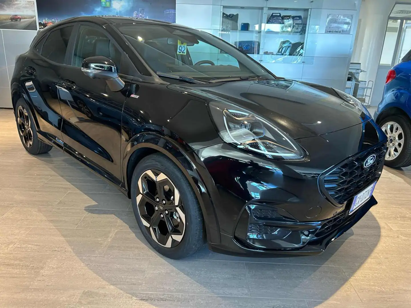 Ford Puma 1.0 EcoBoost Hybrid 125 CV S&S ST-Line X Noir - 1