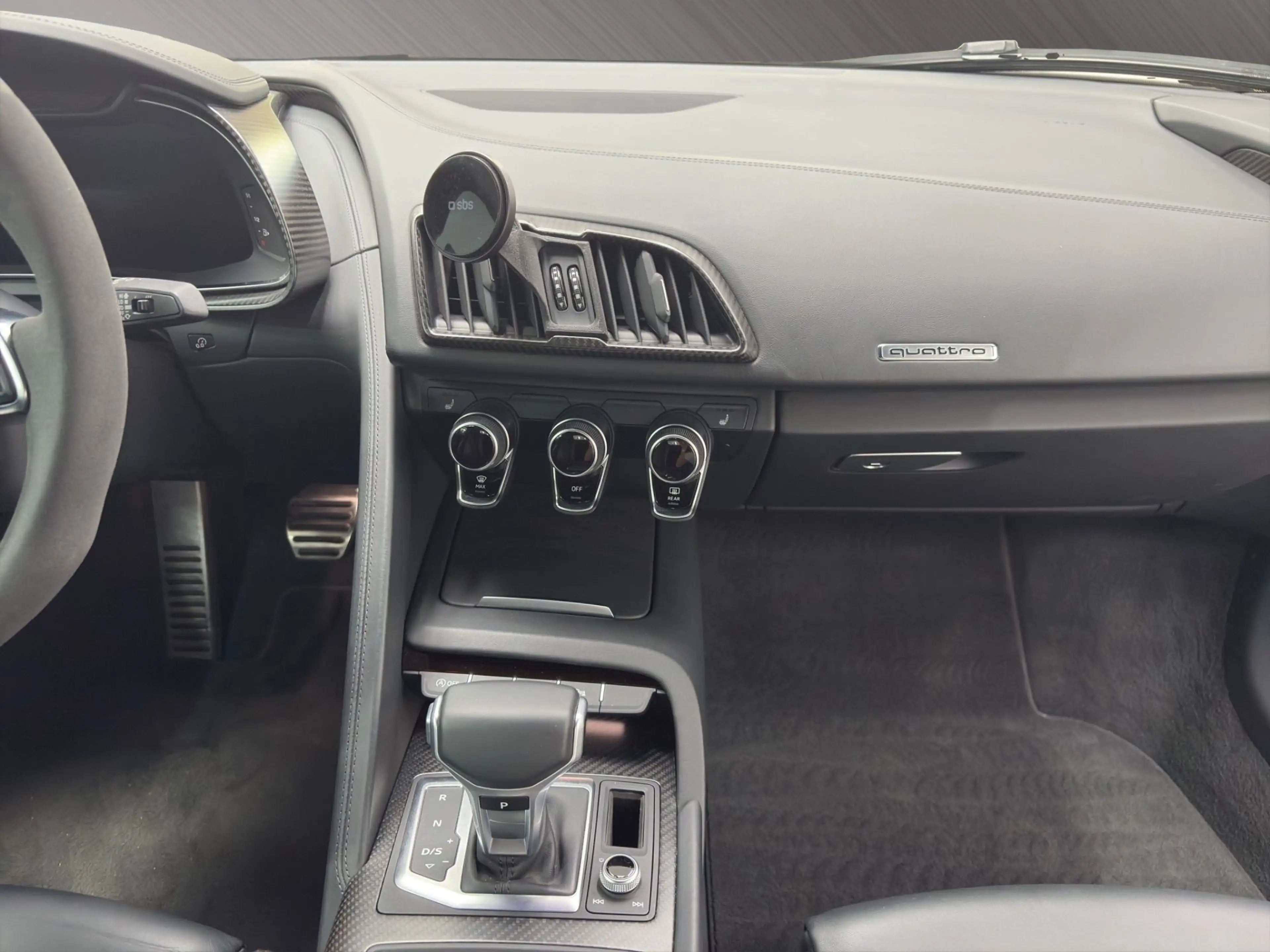 Audi R8 Coupé plus 5,2 FSI quattro S-tronic *Gewinde*Klap — photo 12