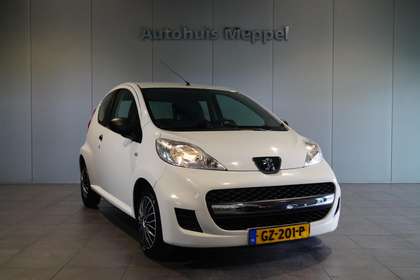 Peugeot 107 | Handgeschakeld | Radio | 3 Deurs |