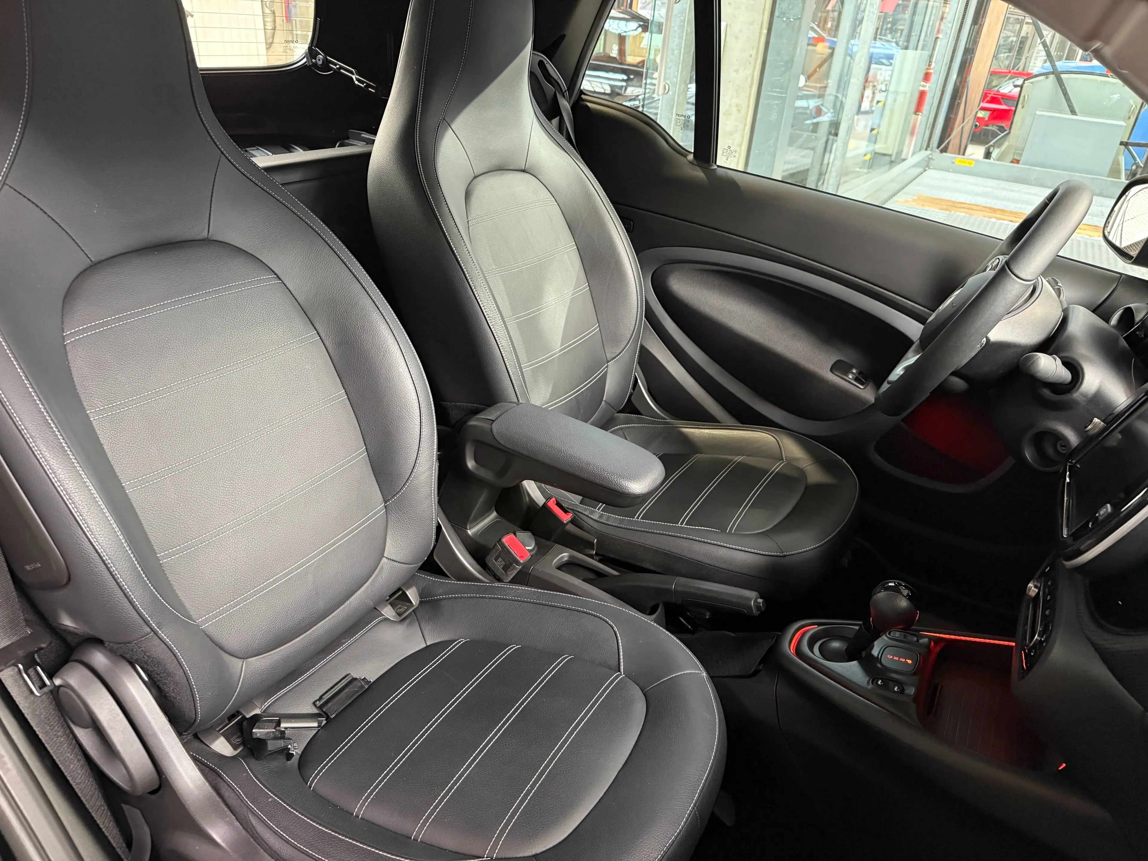 smart forTwo electric drive / EQ (453.491) — photo 8