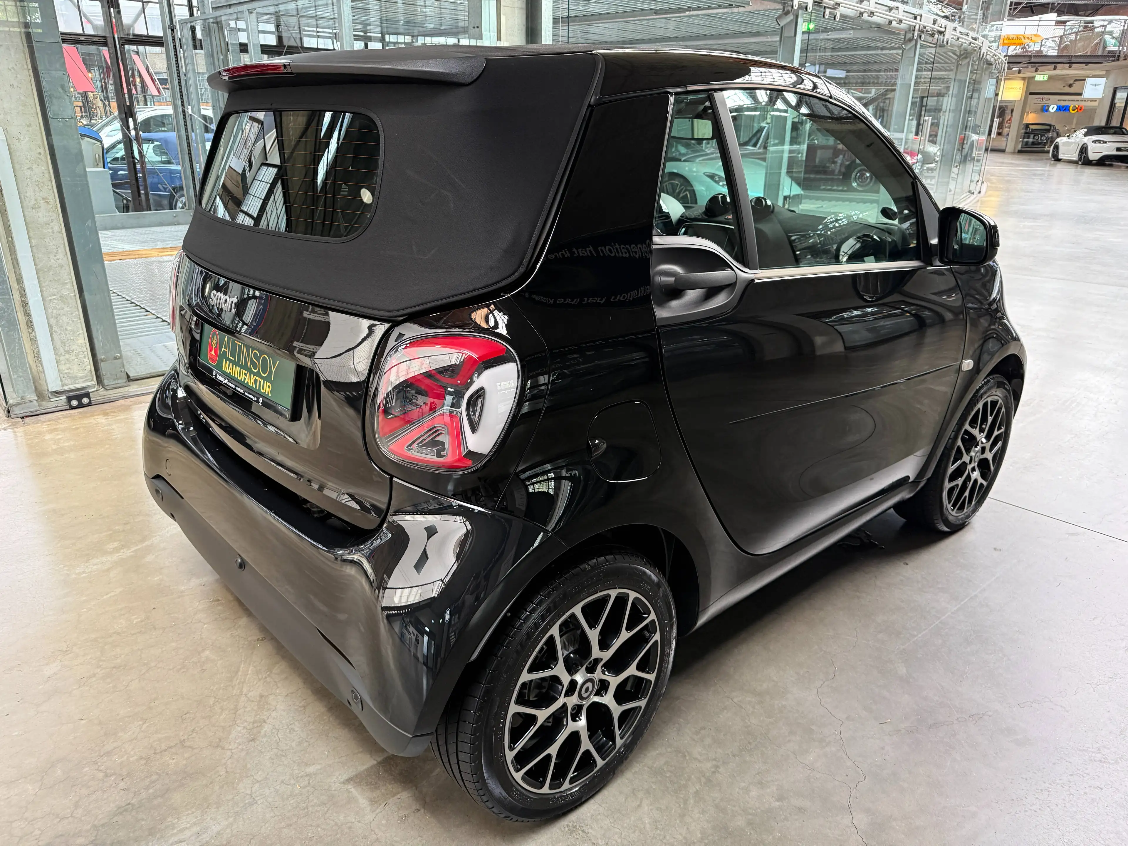 smart forTwo electric drive / EQ (453.491) — photo 4