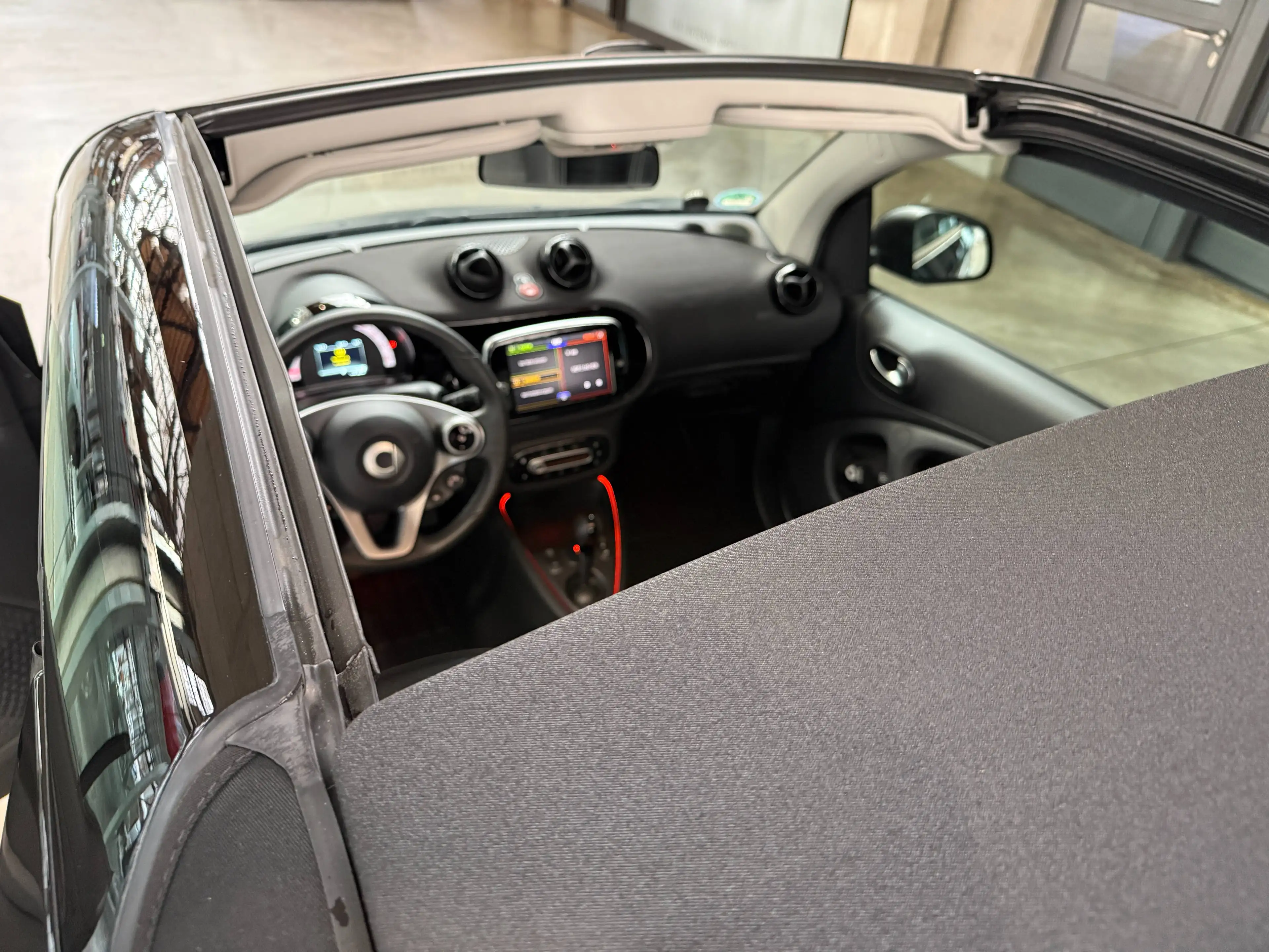 smart forTwo electric drive / EQ (453.491) — photo 17