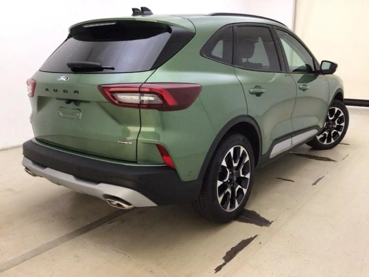 Ford Kuga Hybrid Active X Schiebedach AHK Allrad Grün - 2