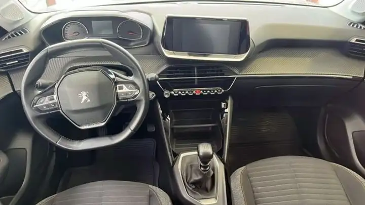 Peugeot 208 2023, foto 6
