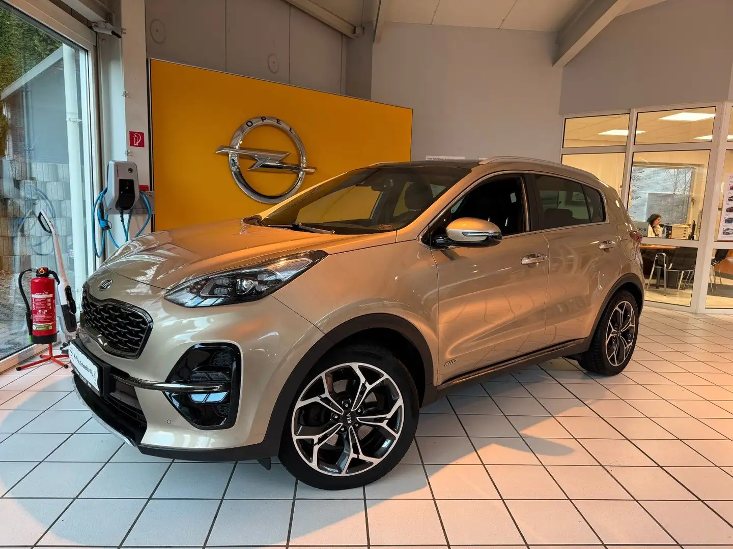 Kia Sportage GT-Line 4WD Schiebedach+Navi+LED+360Kam Argent - 1