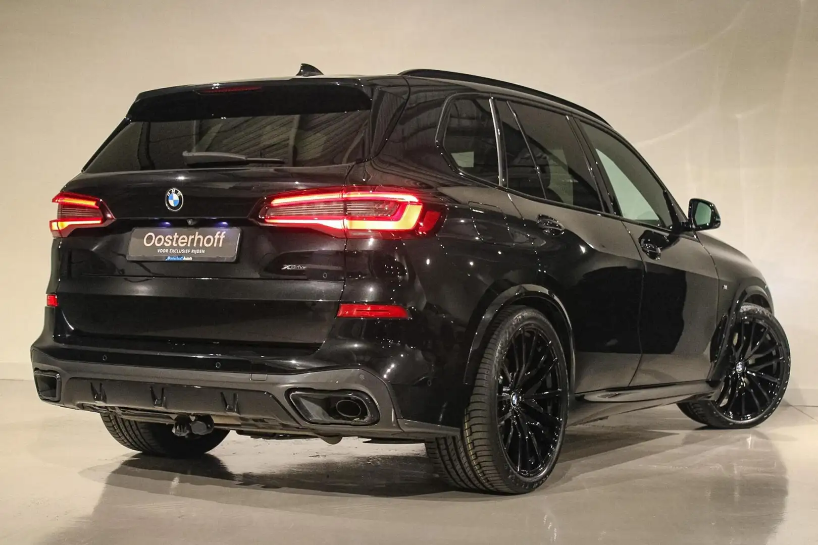 BMW X5 xDrive45e High Executive M-Sport SKYL | 4w-best Zwart - 2