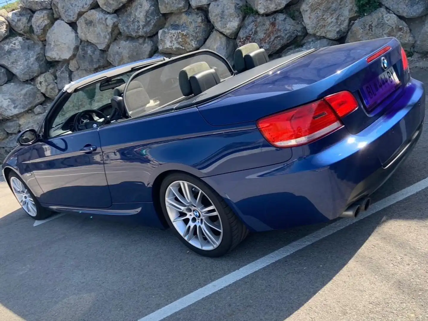 BMW 325 325d Cabrio Aut. Blau - 2