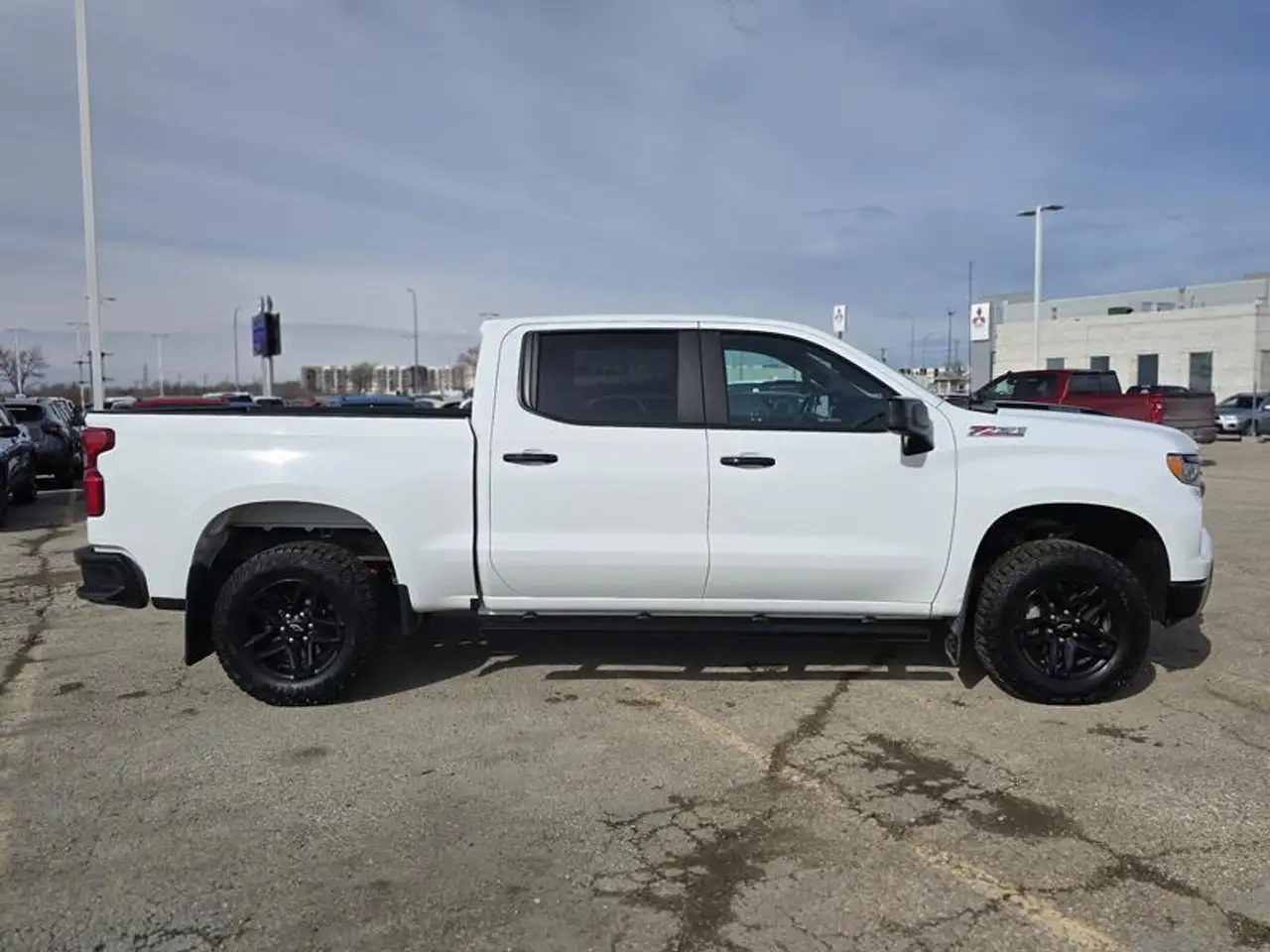 Chevrolet Silverado 1500 снимка Chevrolet Silverado 1500