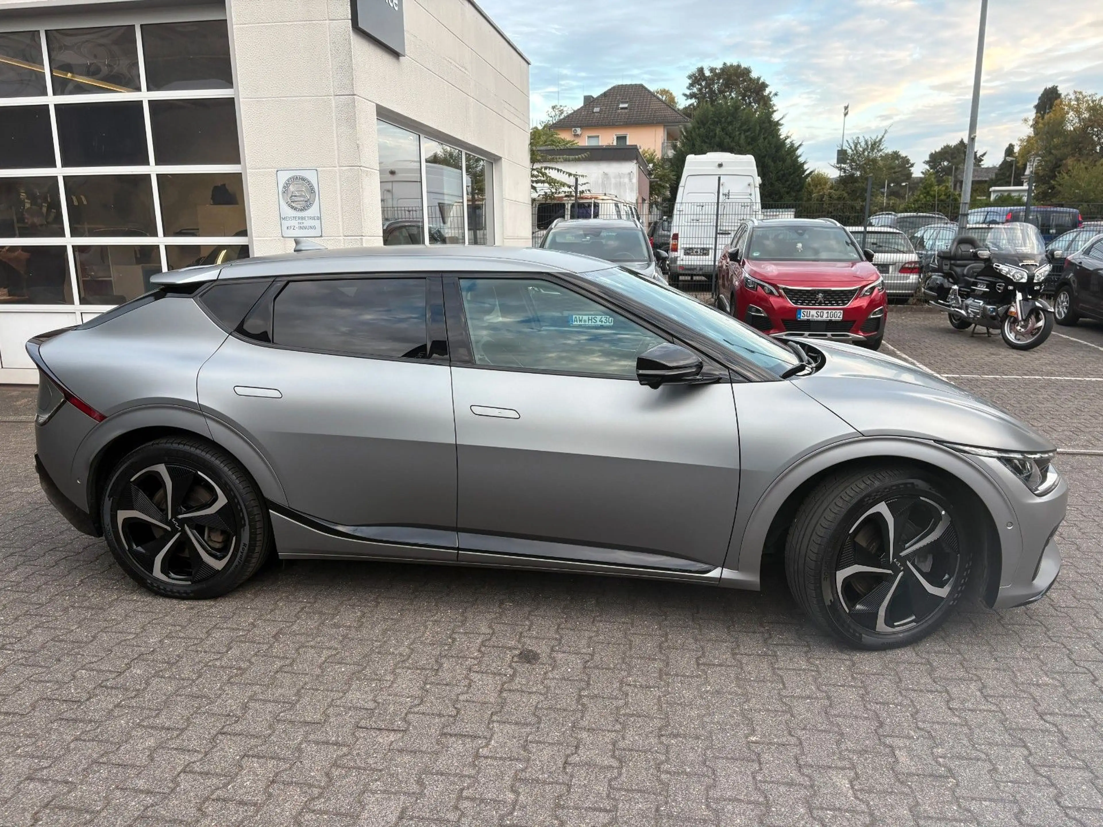 Kia EV6 GT-Line 4WD HUD, BVM,SVM, WP — photo 6