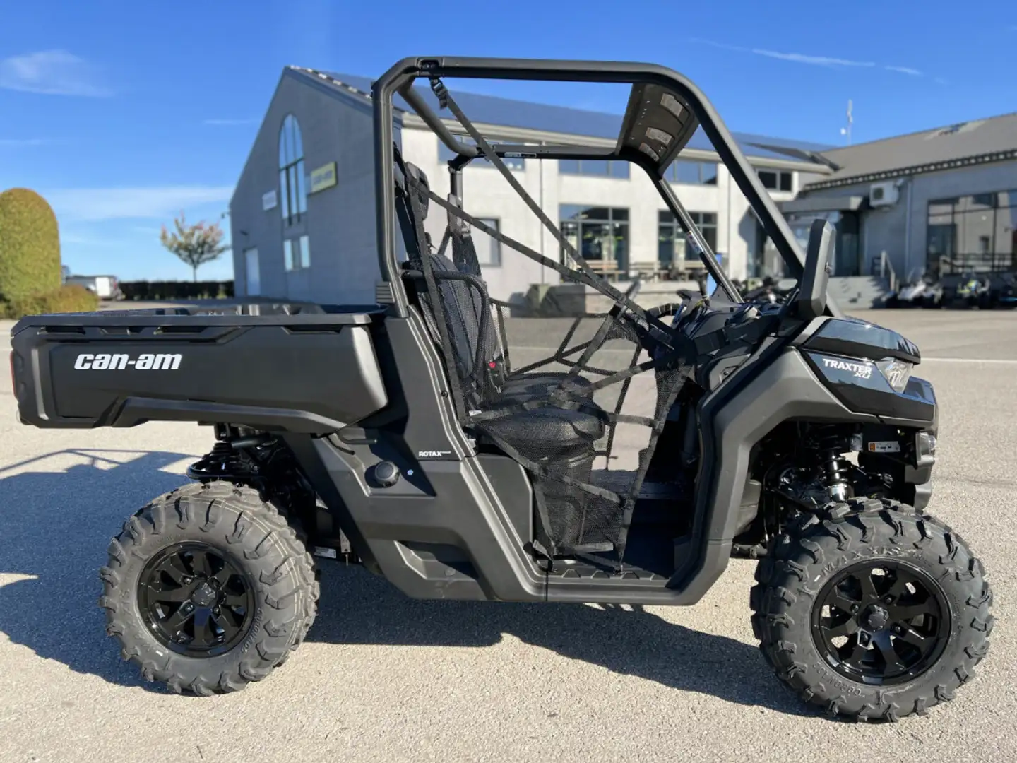 Can-Am Traxter XU DPS  HD10 ABS T + 60 km/h noir Negru - 1