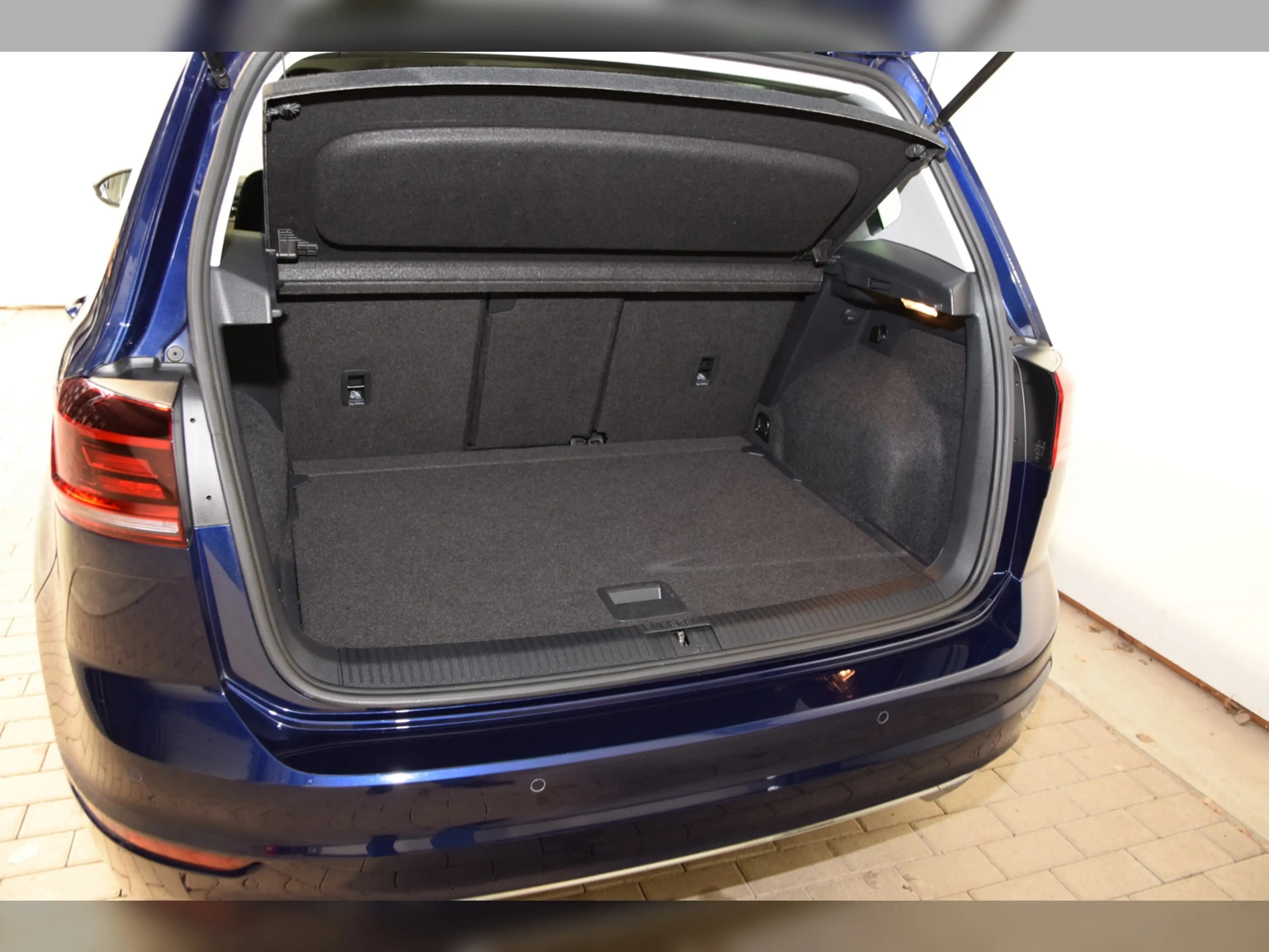 Volkswagen Golf Sportsvan TSI United DSG — photo 7