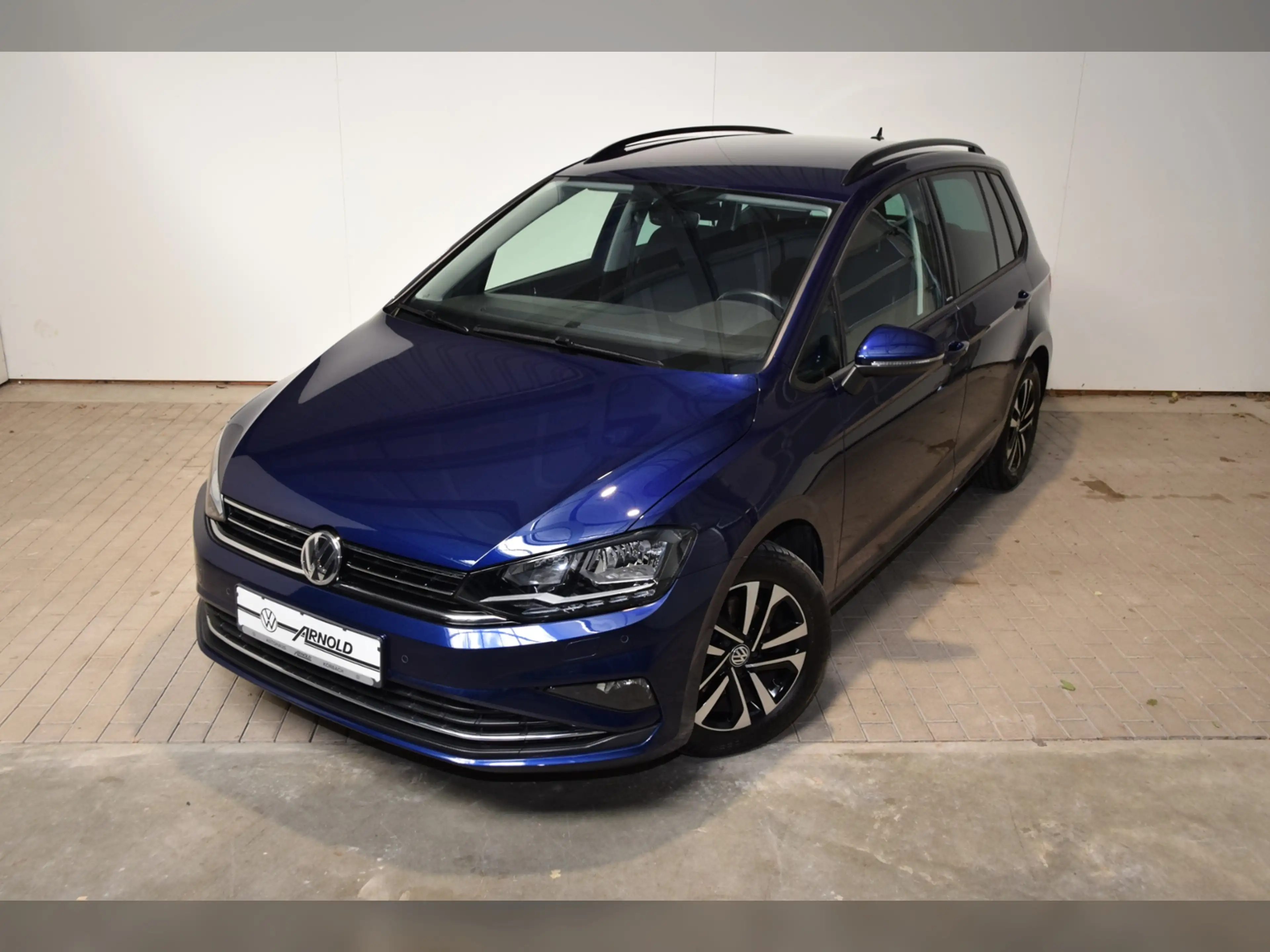 Volkswagen Golf Sportsvan TSI United DSG — photo 2