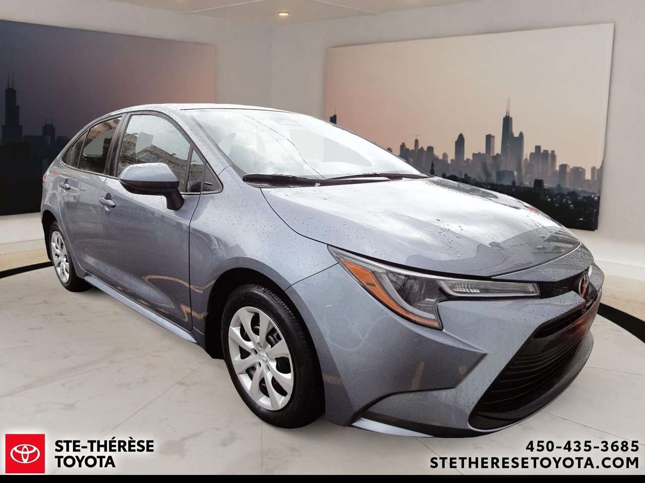 2025 Toyota Corolla LE (only 12010km) — снимка 1