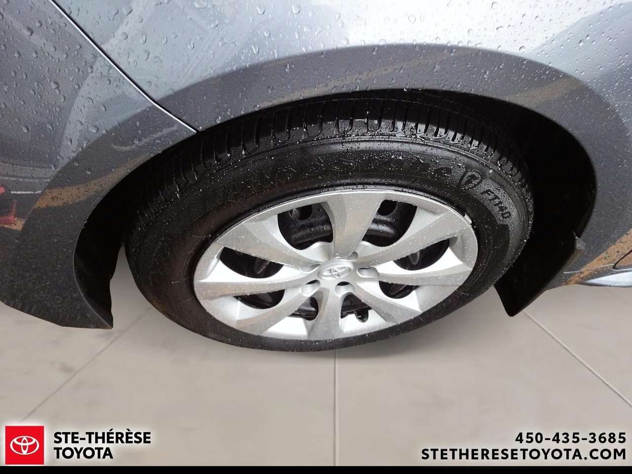 2025 Toyota Corolla LE (only 12010km) — снимка 1