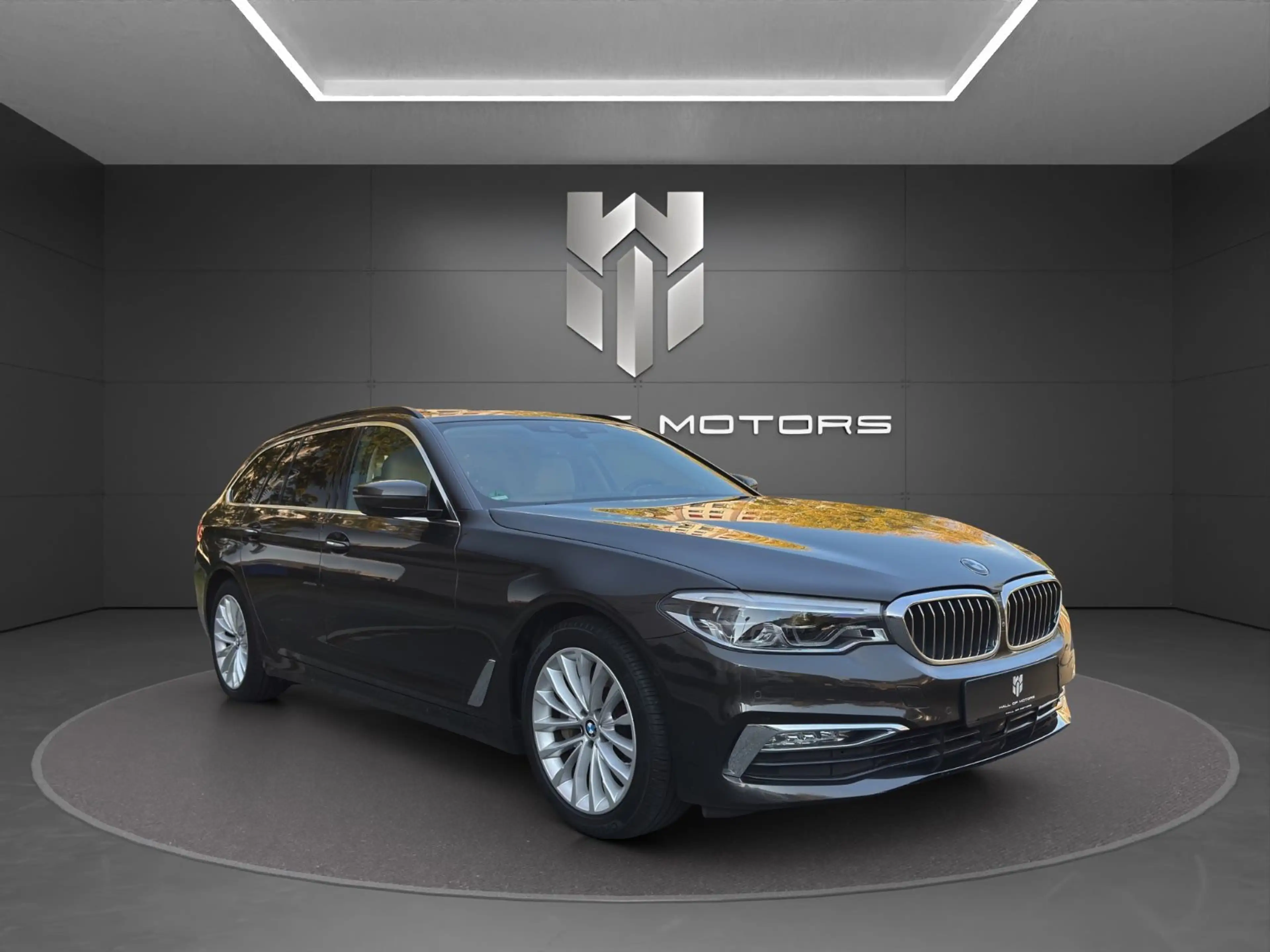 BMW 530 d Tou. |LED|ACC|360°|PANO|STANDH.|MEMORY|HUD — photo 7