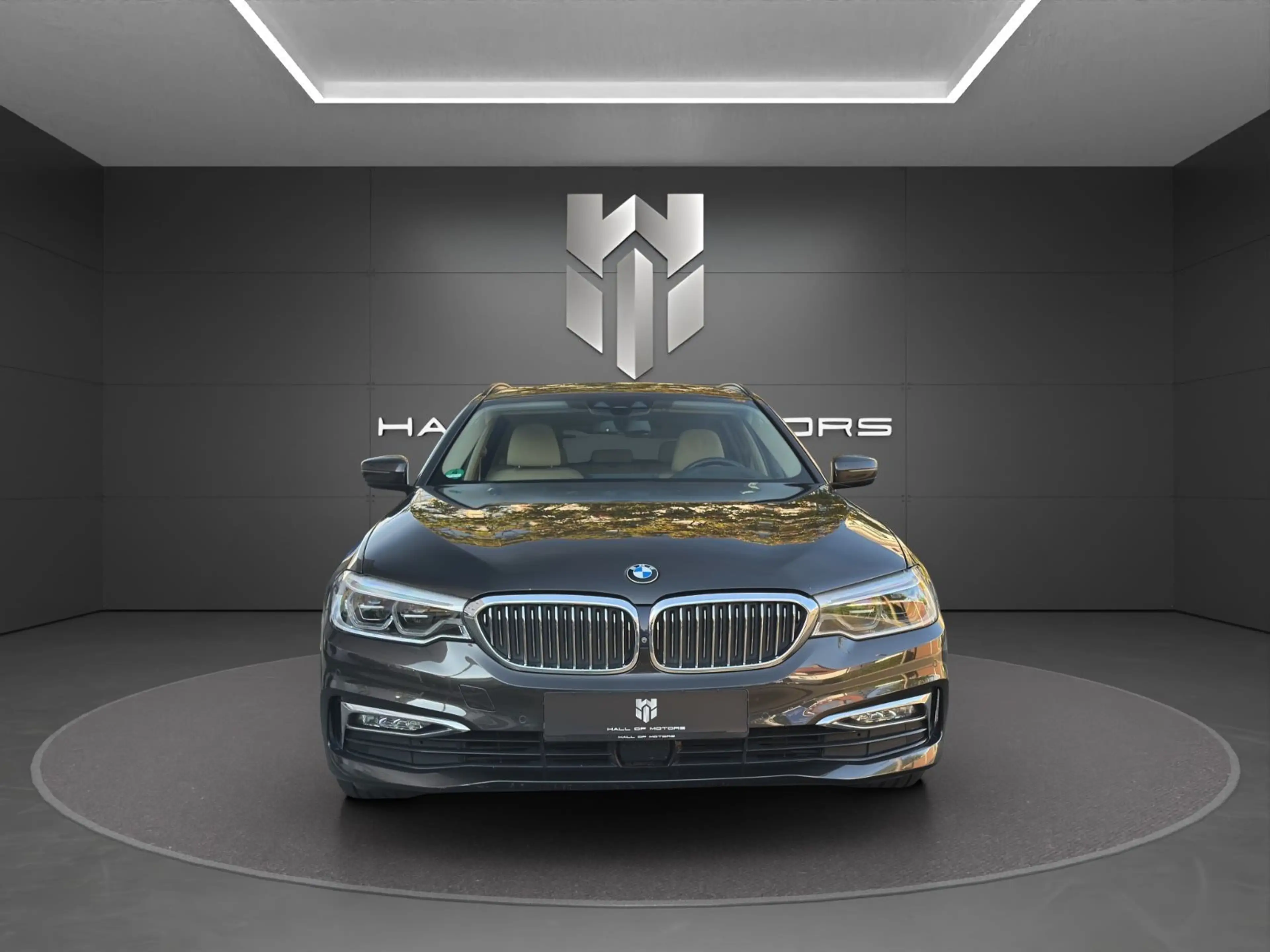 BMW 530 d Tou. |LED|ACC|360°|PANO|STANDH.|MEMORY|HUD — photo 8