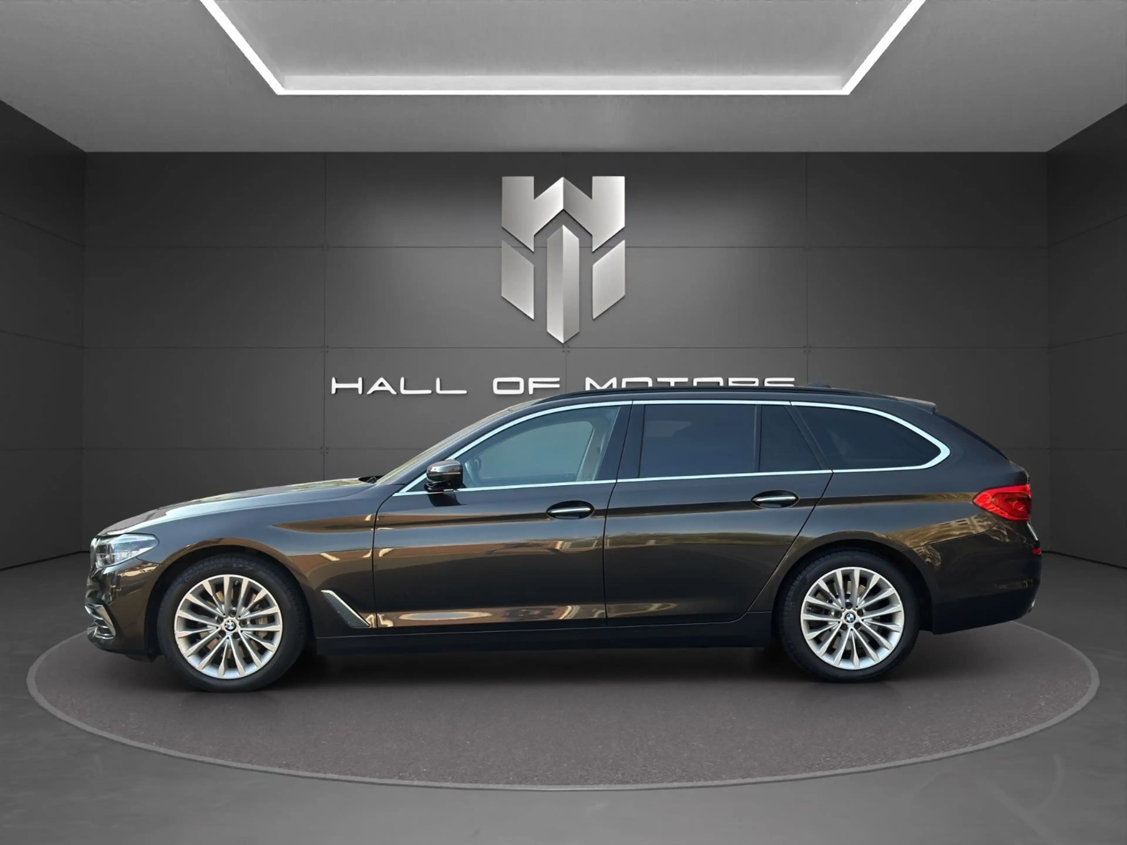 BMW 530 d Tou. |LED|ACC|360°|PANO|STANDH.|MEMORY|HUD — photo 2