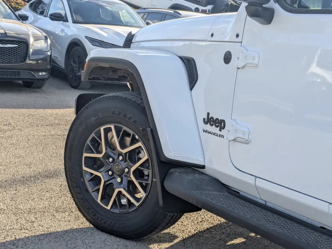 Jeep Wrangler снимка Jeep Wrangler