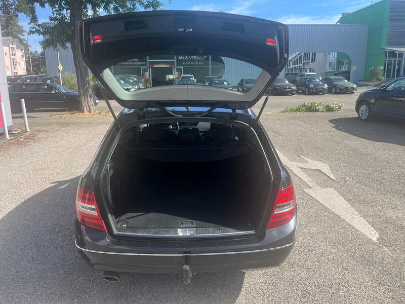 Mercedes-Benz C 220 C T-Modell C 220 CDI BlueEfficiency — photo 12